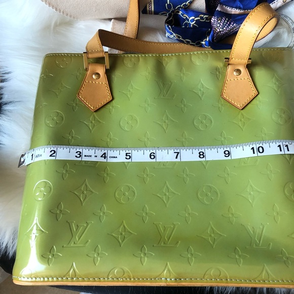 Authentic Louis Vuitton Huston Vernis bag - Picture 15 of 16